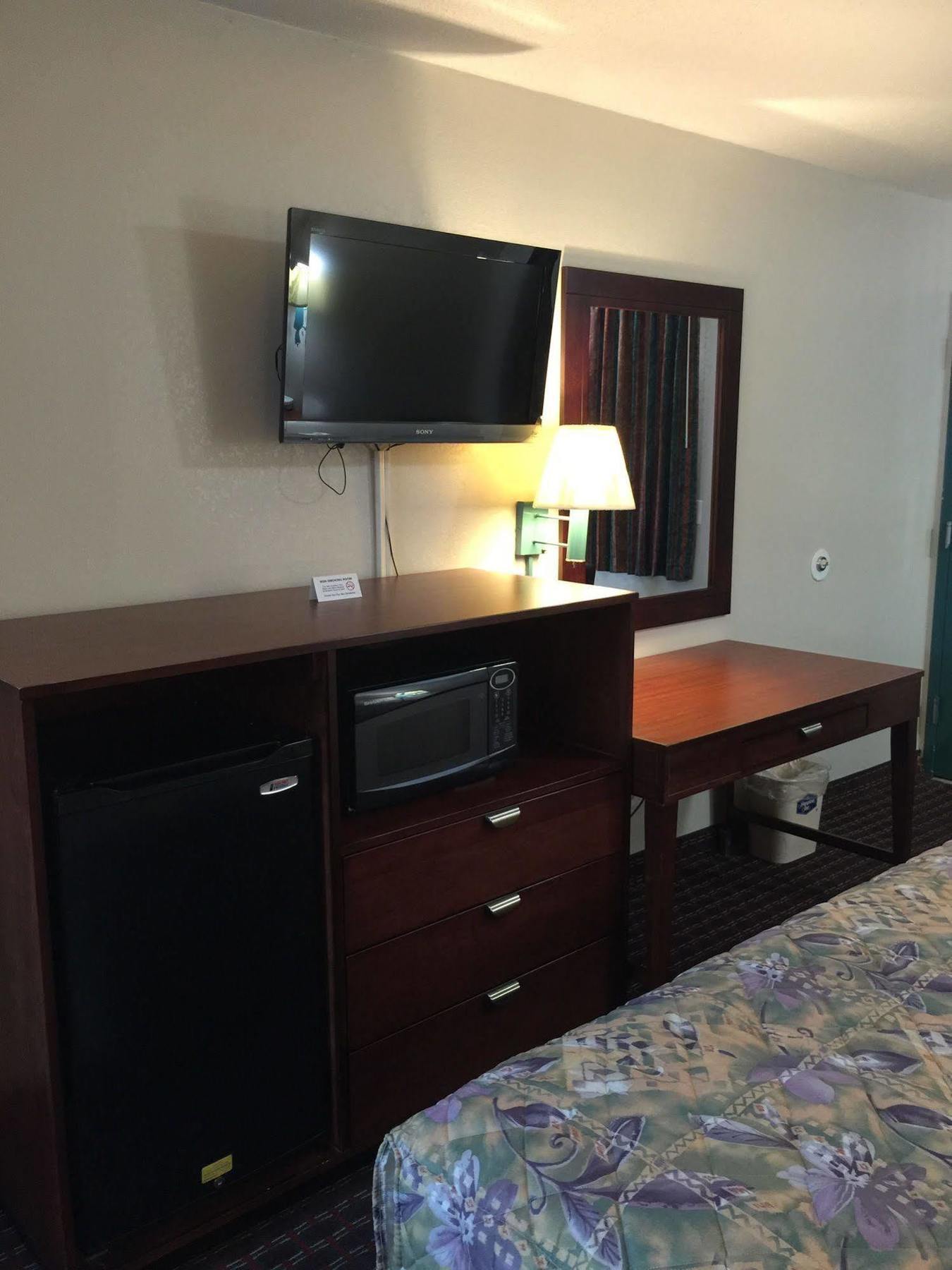 Executive Inn And Suites Dyersburg Extérieur photo
